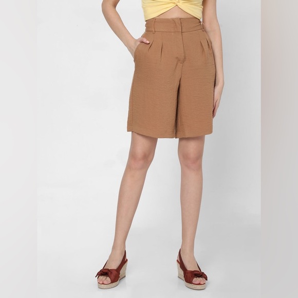 Vero Moda Shorts. Size- 34 - Picture 5 of 13